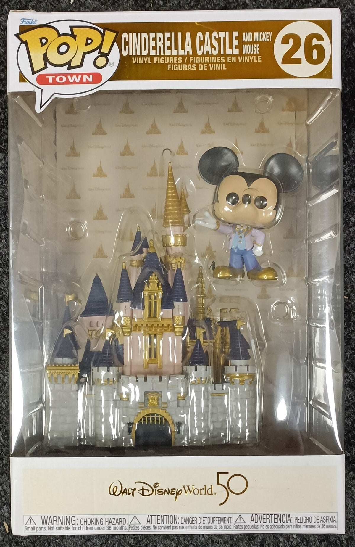 26 Cinderella Castle (and Mickey Mouse) Disney - Town - Funko POP - Box Damaged Funko