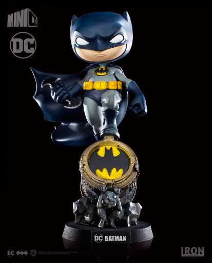 MiniCo Batman Deluxe - DC Comics Vinyl Figure