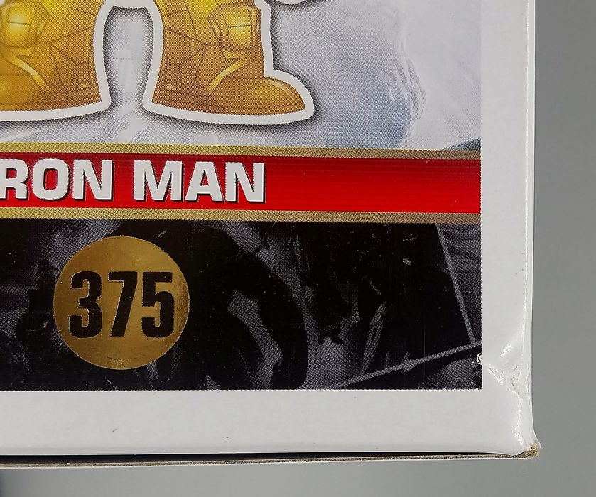 375 Iron Man (Gold) - Chrome - Marvel Studios 10 Box Damaged Funko POP