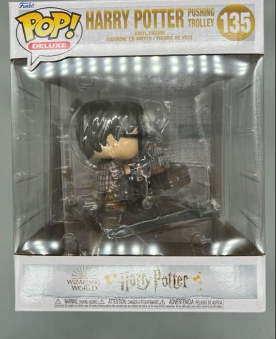 135 Harry Potter (Pushing Trolley) Deluxe - Harry Potter Funko POP Funko