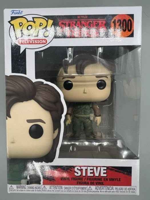 1300 Steve (Hunter) - Stranger Things - Funko POP - Box Damaged
