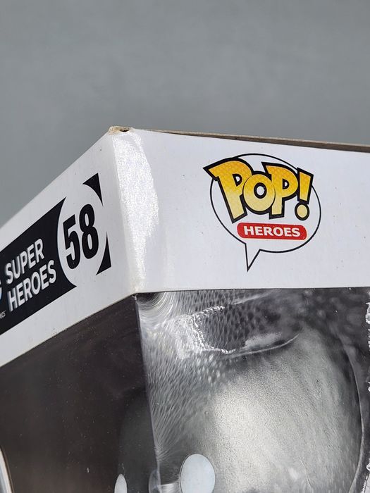 58 White Lantern: Batman - Glow - DC Super Hero- Box Damaged Funko POP