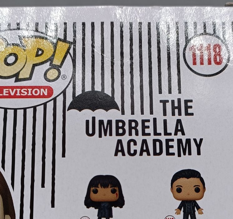 1118 Vanya (Levitating) - Umbrella Academy - Box Damaged Funko POP