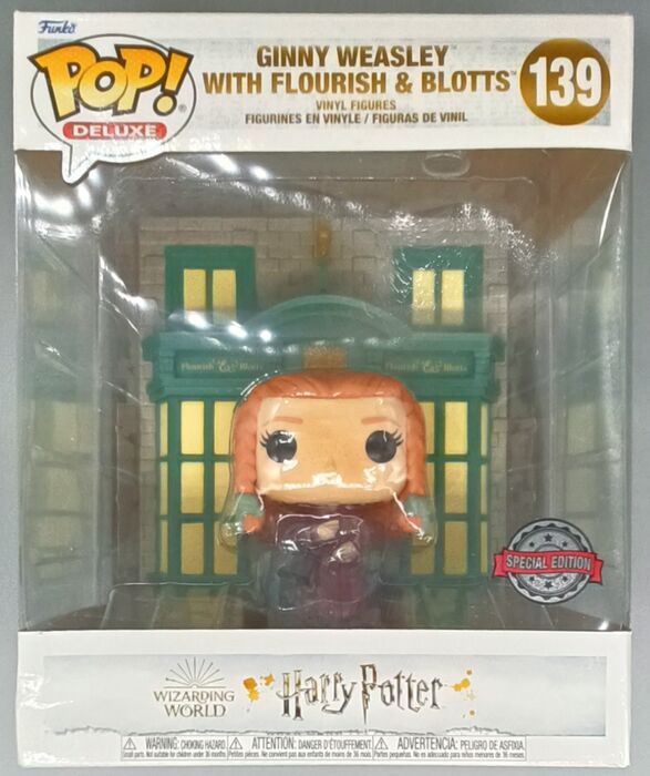 139 Ginny Weasley (Flourish & Blotts) Deluxe - Harry Potter - Box Damaged Funko POP Funko