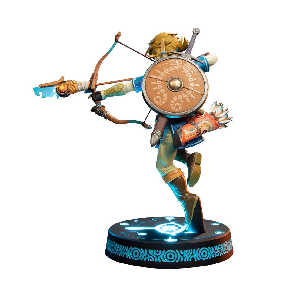 The Legend of Zelda Breath of the Wild PVC Statue Link Collector's Edition 25 cm First 4 Figures
