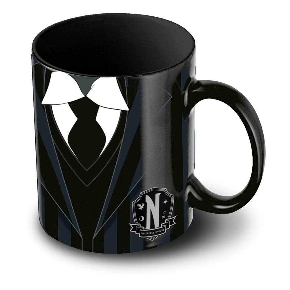 Wednesday Mug Uniform Karactermania
