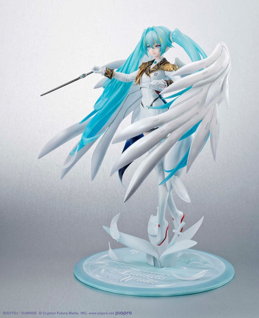 Mobile Suit Gundam x Hatsune Miku Lucrea PVC Statue Hatsune Miku x Wing Gundam Zero EW 45th Anniversary 27 cm - FanofThings.co.uk