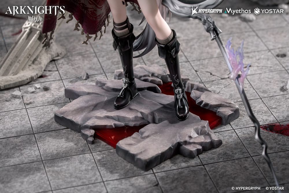 Arknights PVC Statue 1/7 Lappland the Decadenza 26 cm
