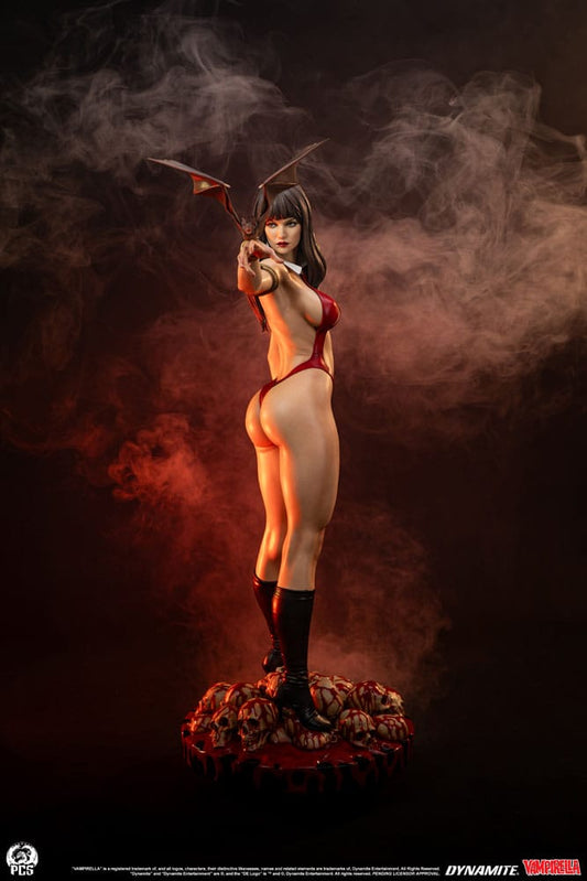 Vampirella Statue 1/2 Vampirella 112 cm - FanofThings.co.uk