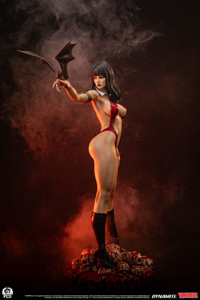 Vampirella Statue 1/2 Vampirella 112 cm Premium Collectibles Studio
