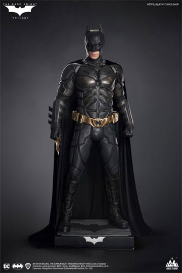 The Dark Knight Life-Size Statue Batman Deluxe Edition 207 cm Queen Studios