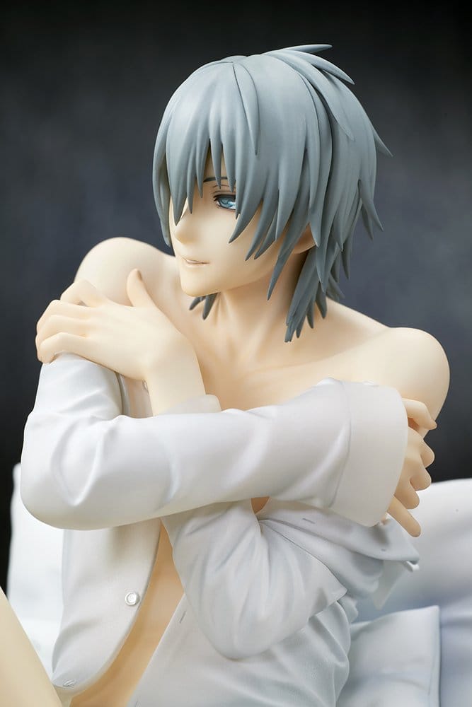 Togainu No Chi PVC Figure 1/7 Akira 14 cm Ques Q
