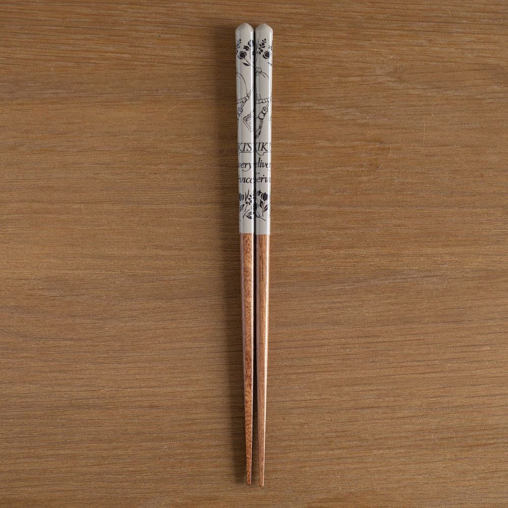 Studio Ghibli lacquered Chopsticks sketches Kiki delivery’s service brown 21 cm Kitchen- and Tableware