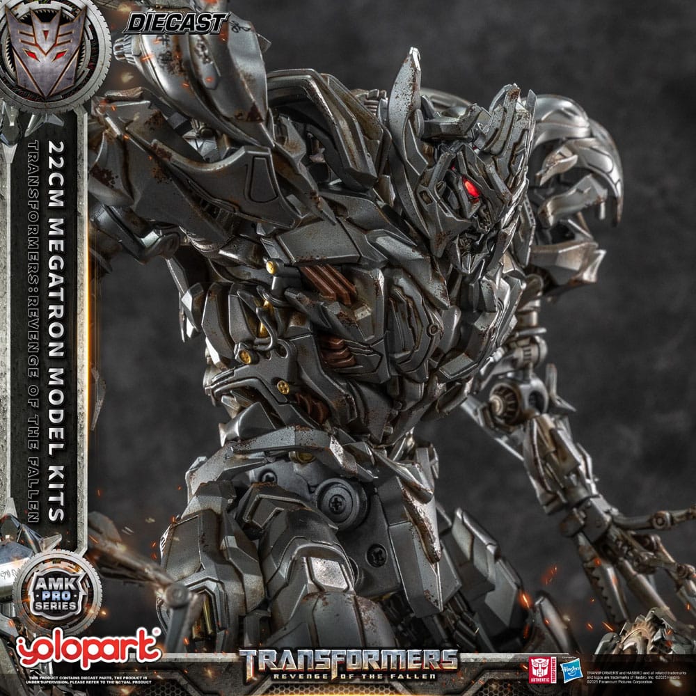 Transformers: Revenge of the Fallen AMK Pro Series Plastic Model Kit Megatron (Oversea Version) 22 cm Yolopark