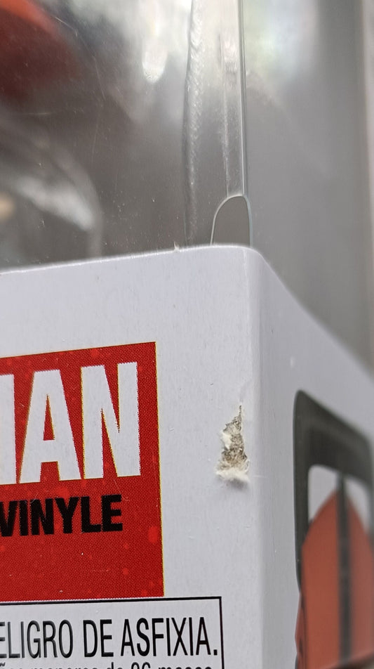 1677 Chainsaw Man - Chainsaw Man - Funko POP - Box Damaged