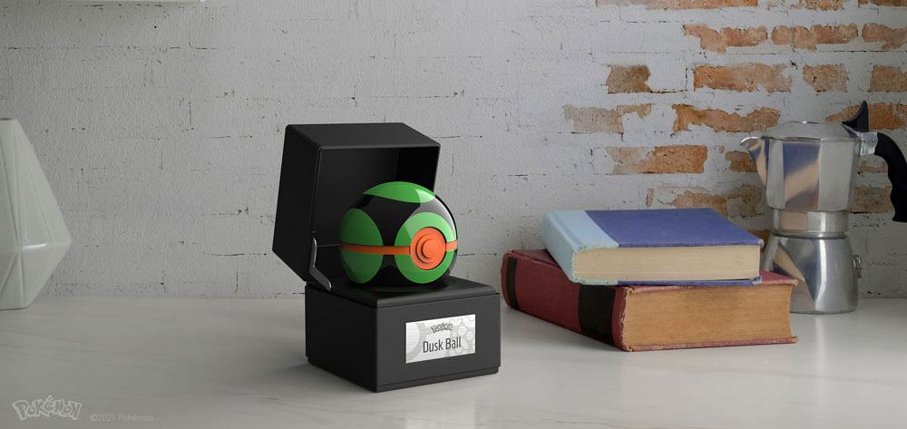 Celebrate the Pokémon Legacy with Exquisite Diecast Replica Poké Balls! ✨🎉