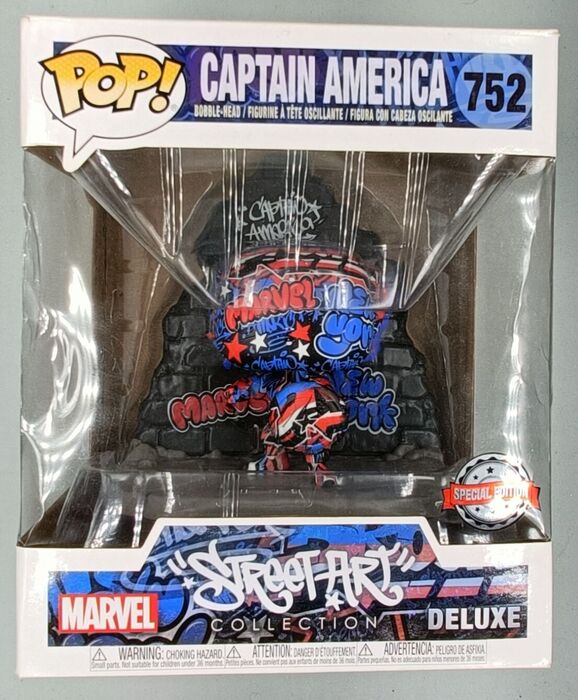 752 Captain America - Deluxe - Marvel Street Art Funko POP - Damaged Box