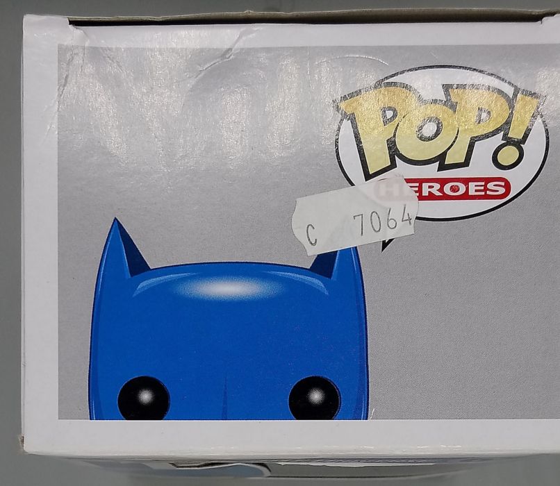 03 Batgirl - DC Universe - Box Damaged Funko POP