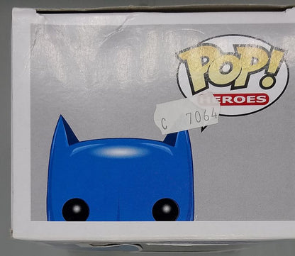 03 Batgirl - DC Universe - Box Damaged Funko POP