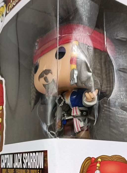 172 Captain Jack Sparrow Disney Pirates of the Caribbean Damaged Box Funko POP