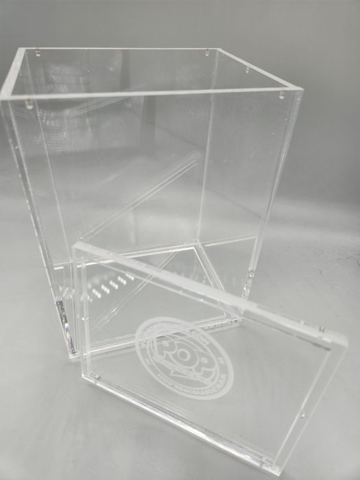 FOUR Funko Pop 10cm POP Magnetic Hard Stack Protectors Funko POP