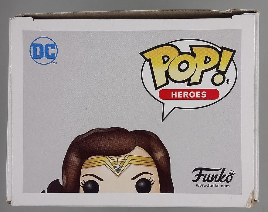 206 Wonder Woman - DC Justice League - Box Damaged Funko POP