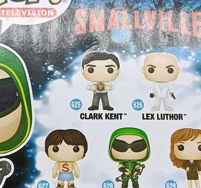 628 Green Arrow - Smallville - Box Damaged Funko POP