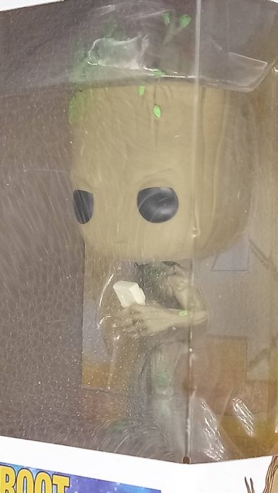 297 Groot (w/ Game) Marvel Avengers Infinity War Box Damaged Funko POP