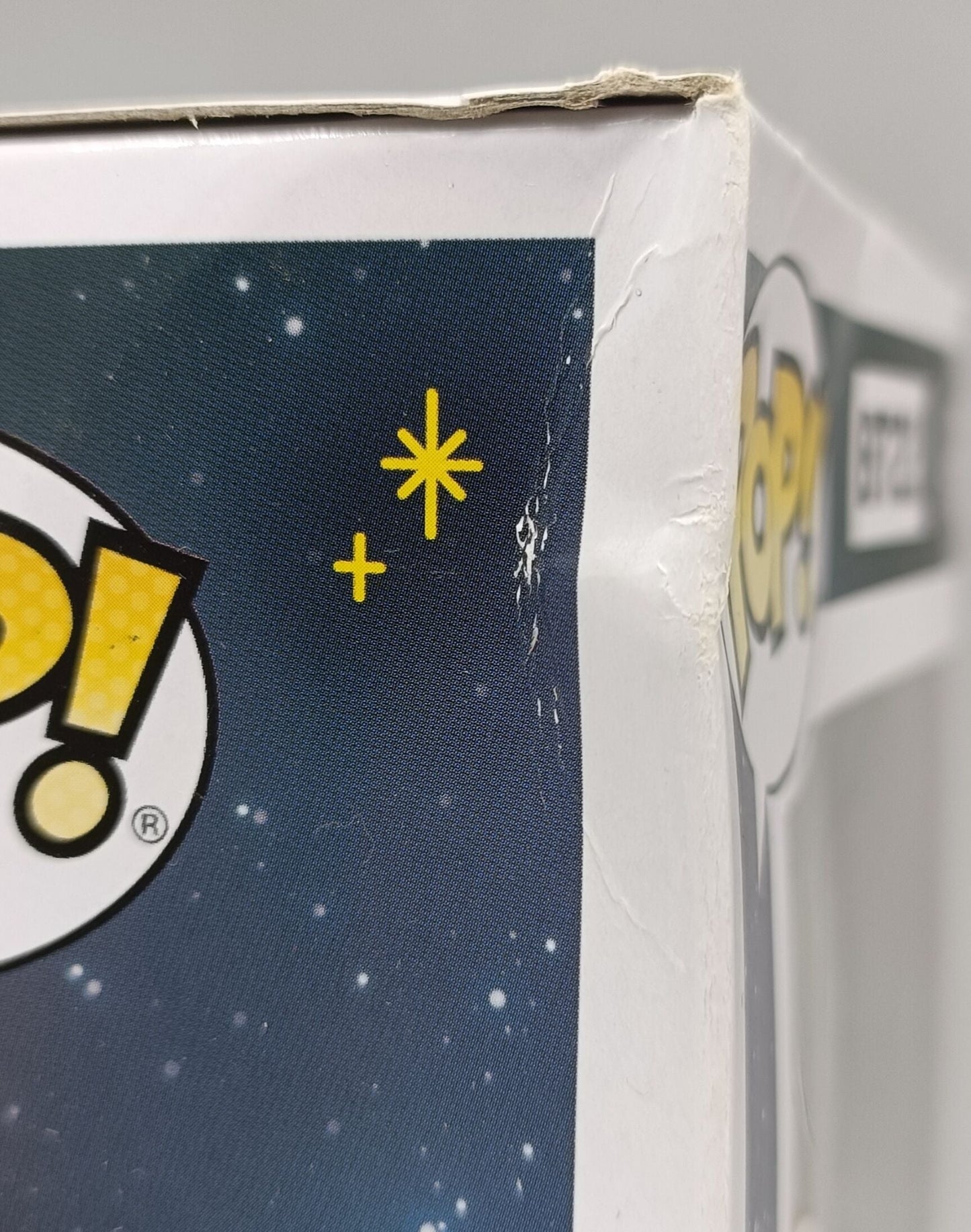 687 Tata - BT21 - Funko POP - Box Damaged
