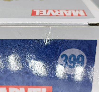 399 Groot (w/ Lights & Ornaments) - Marvel - Holiday Funko POP (Box Damage)