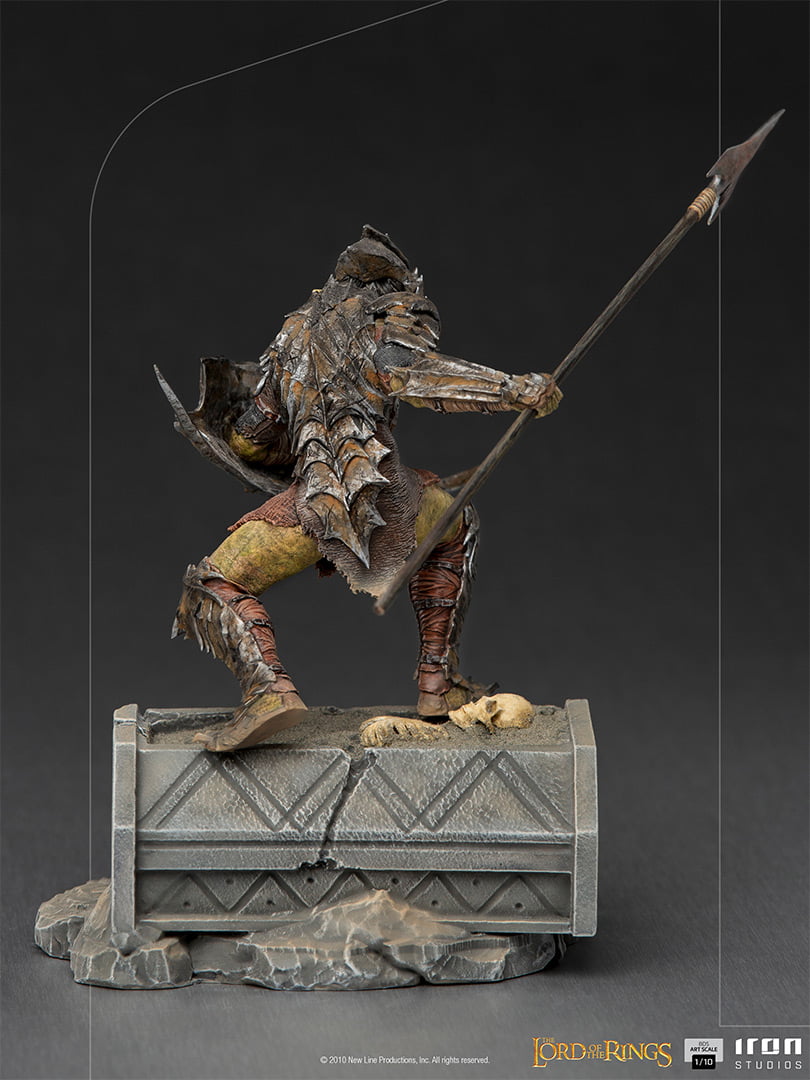 Scale Figure 1/10 Armored Orc - Lord of the Rings Scale Figures