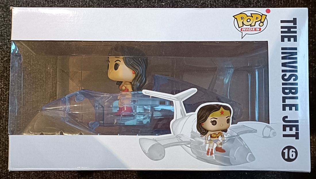 16 The Invisible Jet (w/ Wonder Woman) Rides DC Com Box Damaged Funko POP