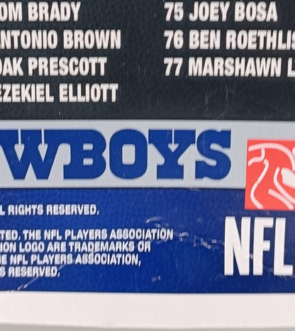 68 Ezekiel Elliott (Color Rush) - NFL Dallas Cowboys Box Damaged Funko POP