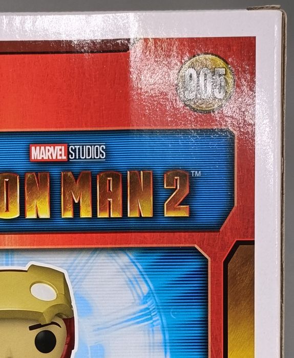 905 Iron Man (with Gantry) Deluxe Metallic Glow Marv Box Damaged Funko POP