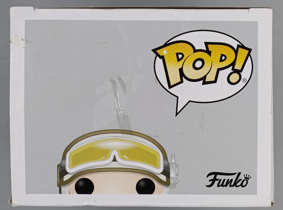 34 Luke Skywalker (Hoth w/ Pin) Star Wars - Box Damaged Funko POP