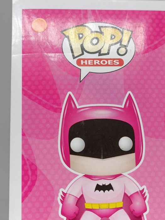 01 Batman (Rainbow- Pink) - DC Super Heroes - Box Damaged Funko POP