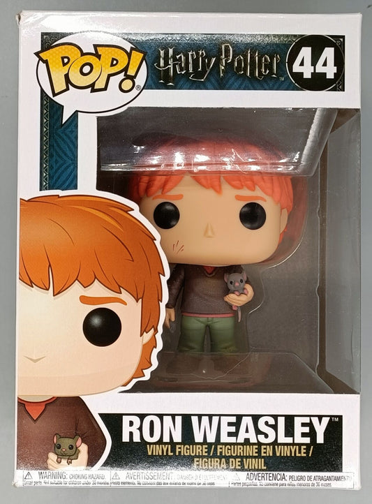 44 Ron Weasley (w/ Scabbers) - Harry Potter Funko POP (Box Damage)