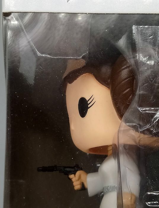 04 Princess Leia - Star Wars - Box Damaged Funko POP