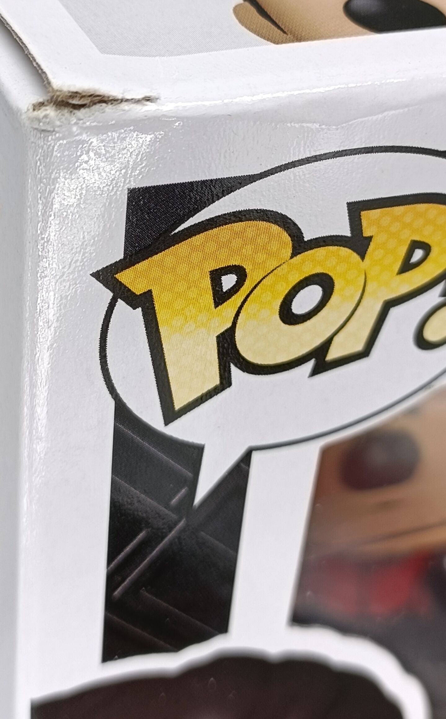 879 Shang-Chi (w/ Rings) Marvel Shang-Chi - Marvel Collector Corps - Box Damaged Funko POP