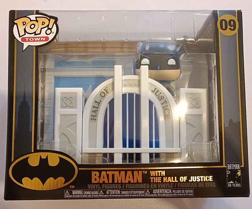 09 Batman (with The Hall of Justice) - Town - DC Funko POP - Box Damaged Funko
