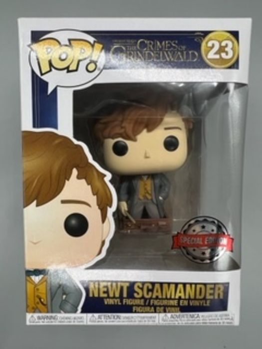 23 Newt Scamander (In Suitcase) - Fantastic Beasts Box Damaged Funko POP Funko