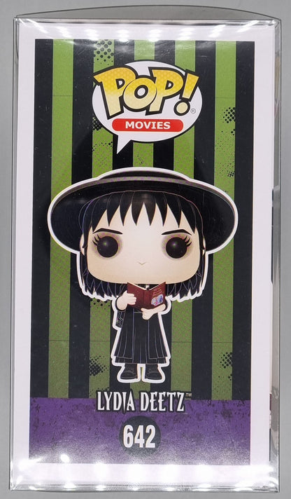 642 Lydia Deetz (w/ Book) - Beetlejuice Horror Funko POP