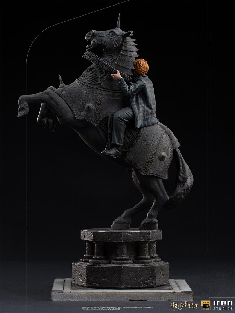 Scale Figure 1/10 Ron Weasley at the Wizard Chess (Deluxe) - Harry Potter Scale Figures