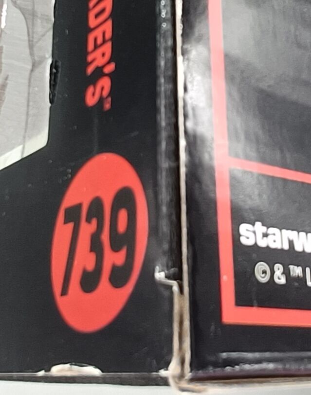 739 Kylo Ren w/Darth Vaders Helmet - Deluxe - Star Wars Funko POP (Box Damage)