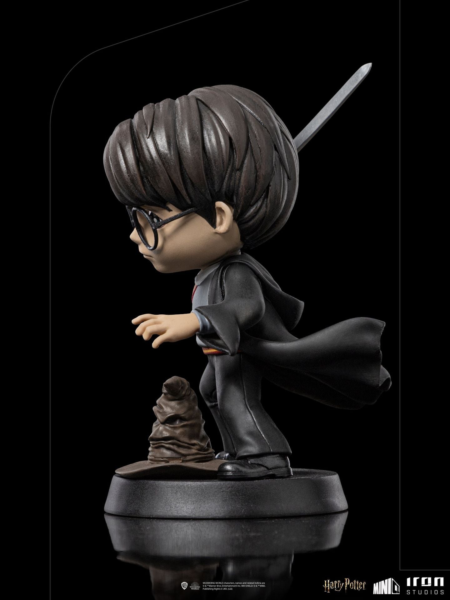 MiniCo Harry Potter With Sword of Gryffindor - Harry Potter Vinyl Figure