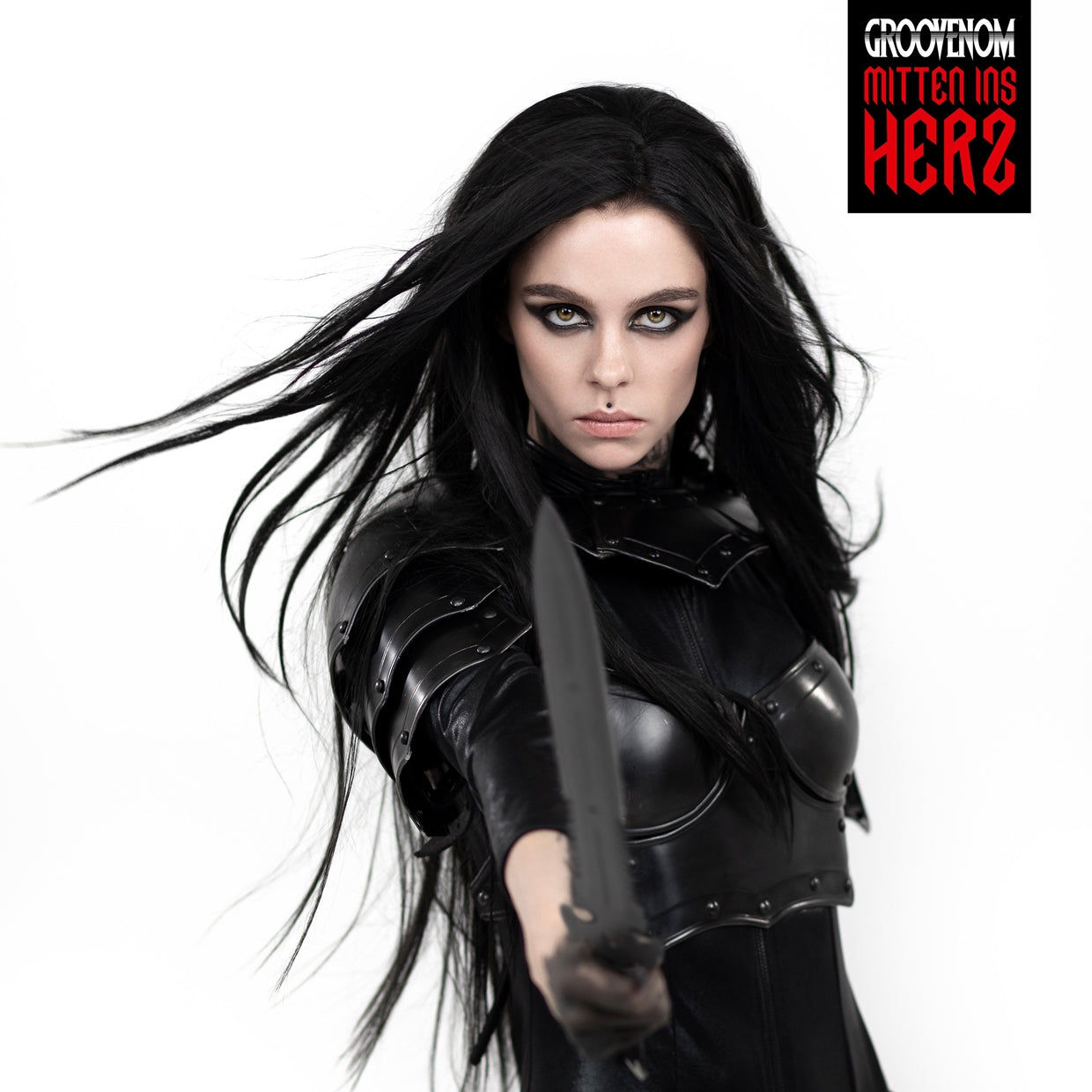 Groovenom - Mitten Ins Herz - Metal - CDD