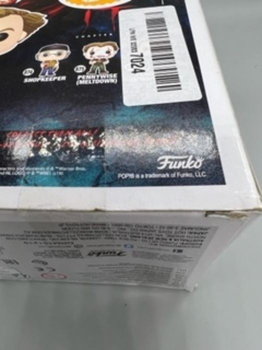 876 Pennywise (Without Make-Up) - IT - Horror Funko POP - Damaged Box