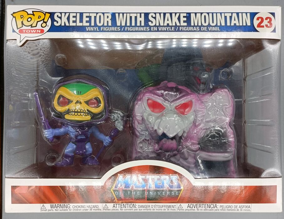 23 Skeletor with Snake Mountain - Town Masters Of The Universe Box Damaged Funko POP Funko