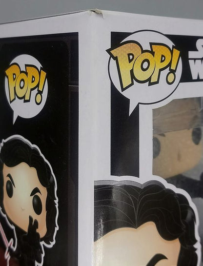 105 Kylo Ren (Unmasked- Action Pose) - Star Wars - Funko POP - Box Damaged