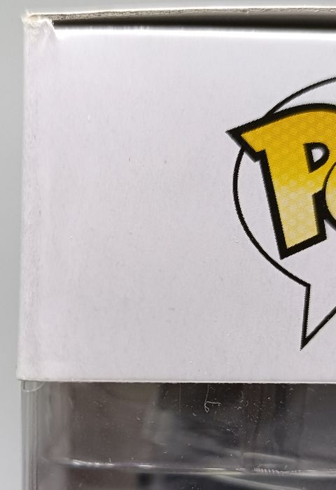 402 The Mandalorian (with The Child) - Star Wars Box Damaged Funko POP